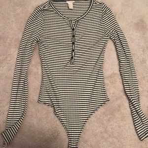 Forever 21, size small, body suit with buttons